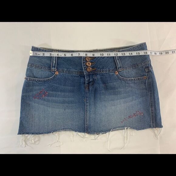 $5 ADD ON ITEM/NWOT BONGO LET ME B SHORT Jean skirt - Picture 11 of 11